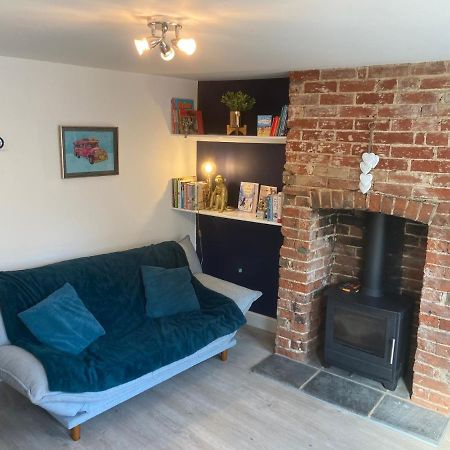 Woodbridge - Cosy Little 2-Bed Cottage Buitenkant foto