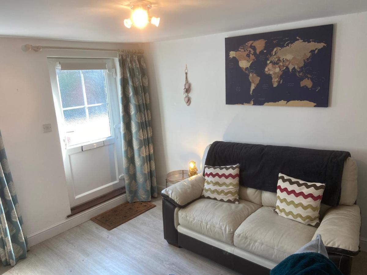 Woodbridge - Cosy Little 2-Bed Cottage Buitenkant foto